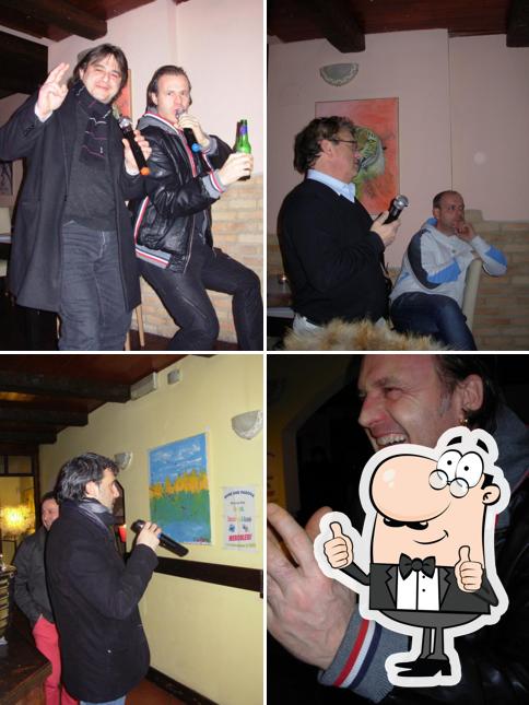 Guarda la immagine di Wine And - Padova