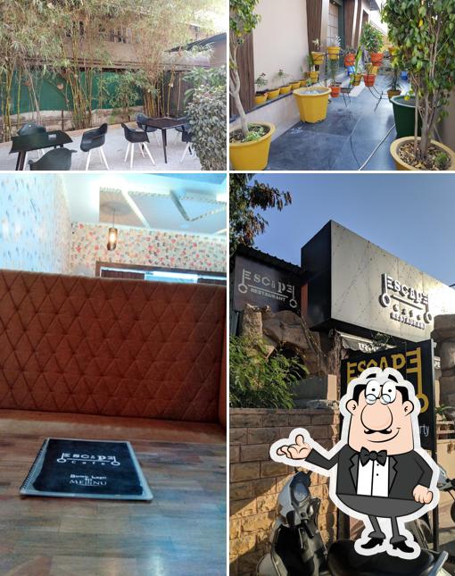 Check out how Escape Café looks inside