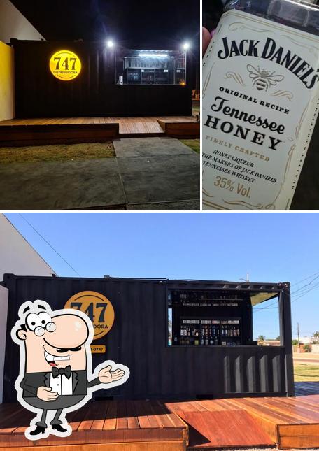 DISTRIBUIDORA DE BEBIDAS 747