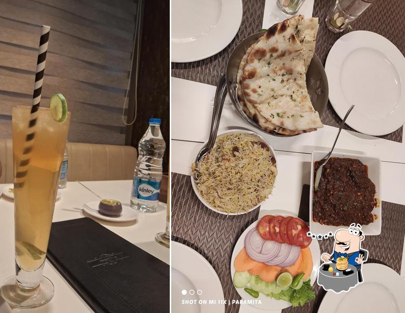Meals at Vrindavan Gardens- RASLILA वृन्दावन गार्डन - रासलीला