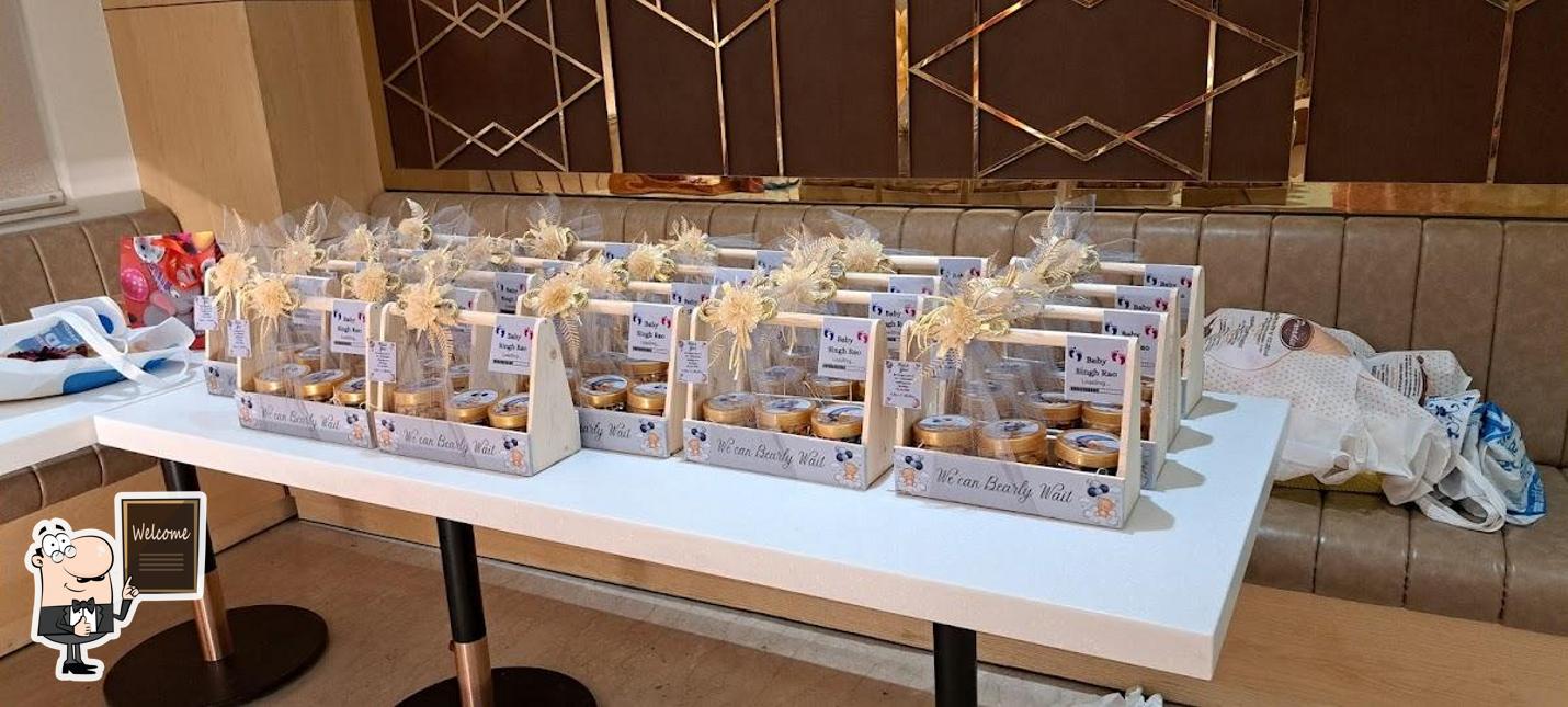 See the pic of Choconova Bakery