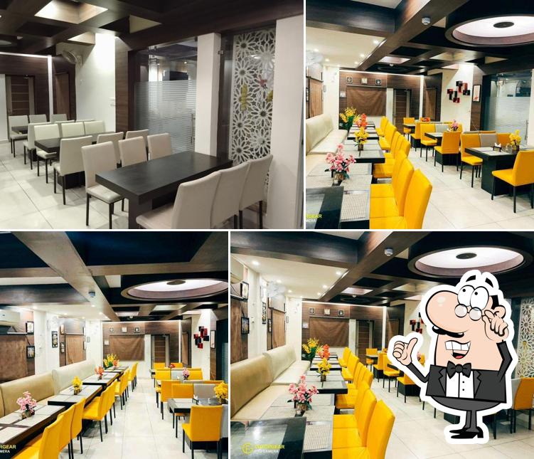 The interior of THE RED PEPPER