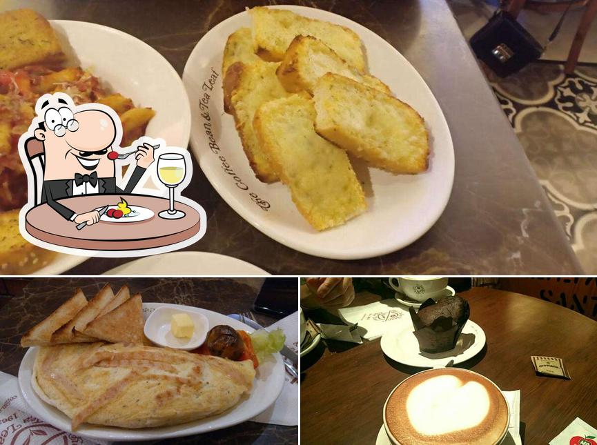 Food at The Coffee Bean & Tea Leaf