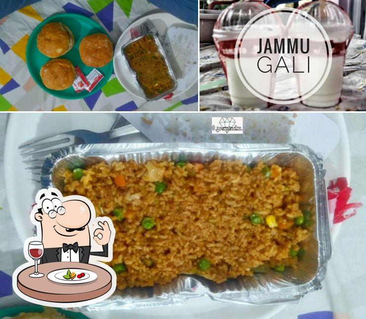 The photo of food and beverage at Jammu Gali