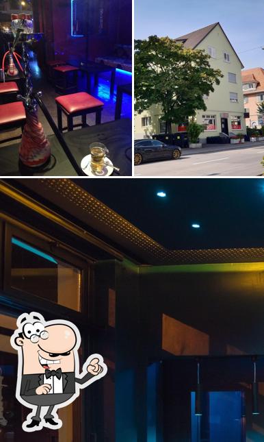 Siediti a un tavolo di Hanedan Shisha Lounge