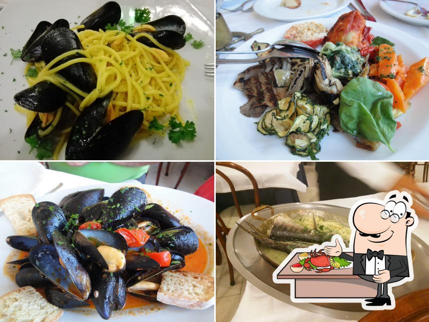 Ristorante Vela Bianca Sorrento serve un'ampia gamma di prodotti di cucina di mare