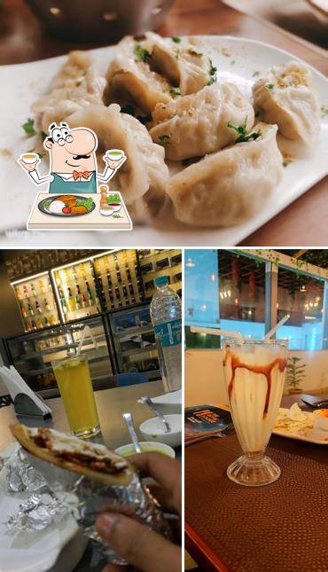 Meals at THE ROYAL LOUNGE
