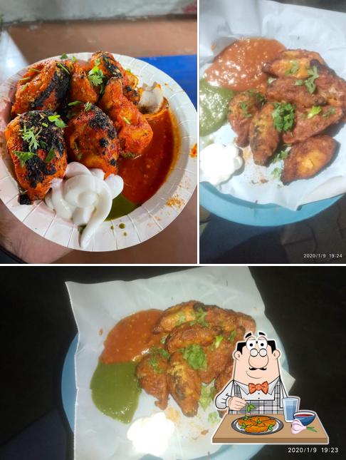Chicken wings at Streeto Tandoori Momos