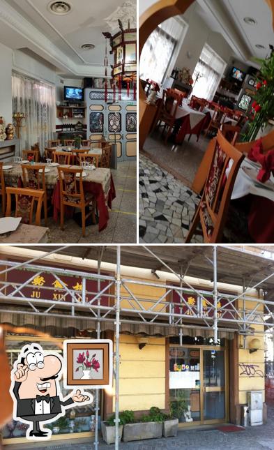 Dai un'occhiata agli interni di Ristorante Ju Xin Lou