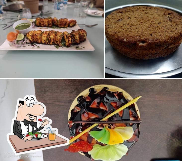 Food at Nature's Kitchen Pluck & Dine