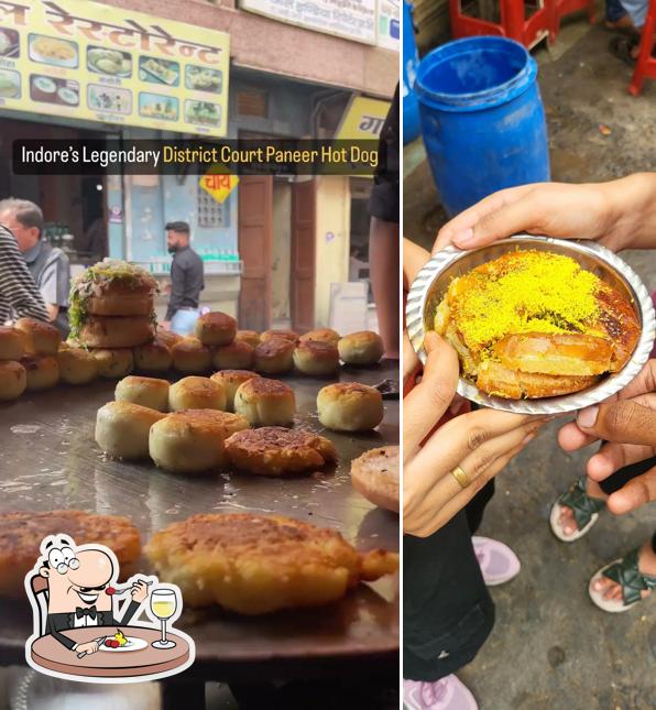 Food at Num.1lala Chat Bhandar