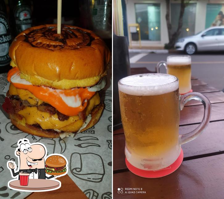 Santo Burguer Hamburgueria e Happy Hour