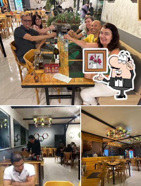 O interior do Forneria Pizza Gourmet
