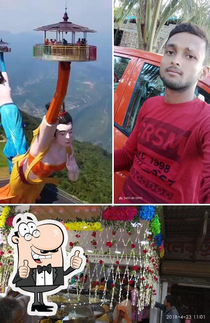 Look at the picture of Misti Mahal Kholapota