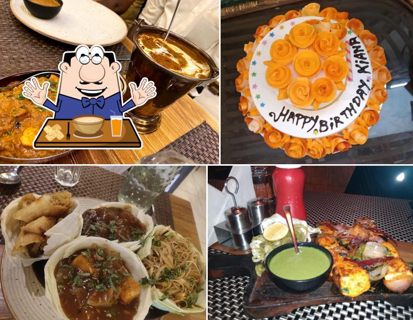 Food at Shaam -E- Khaas Fine Dine Restaurant Best Family Restaurant