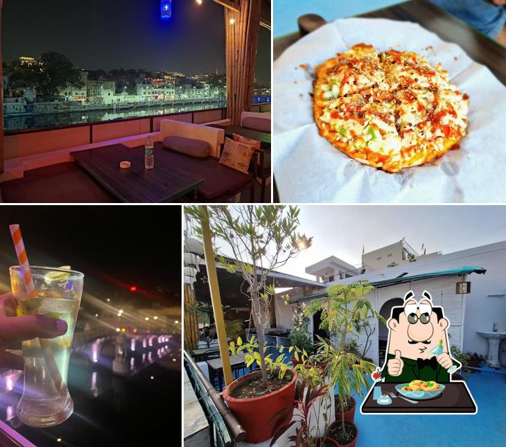 Food at Alkyne Restaurant And Cafe