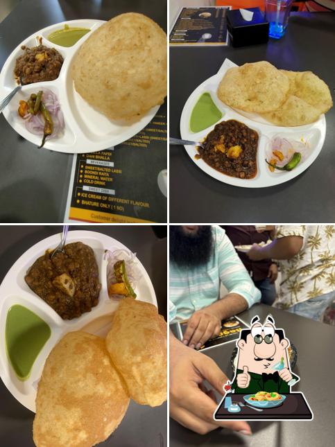 NAGPALS CHOLE BHATURE PANEER WALE - DELHI KE FAMOUS