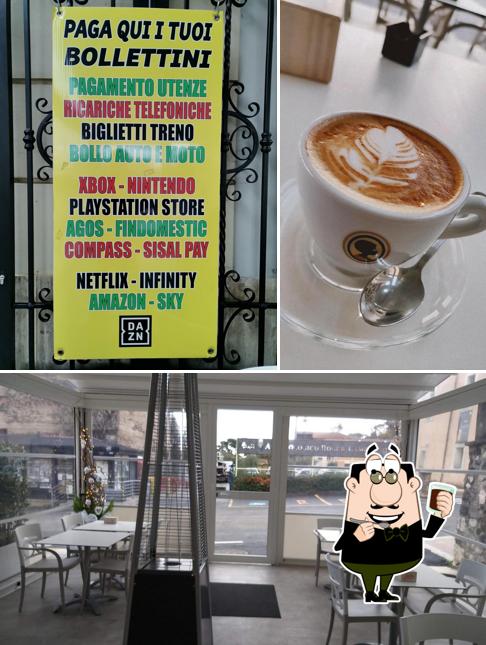 Goditi un drink a Bar bianchi (Vittorio e Loretta)