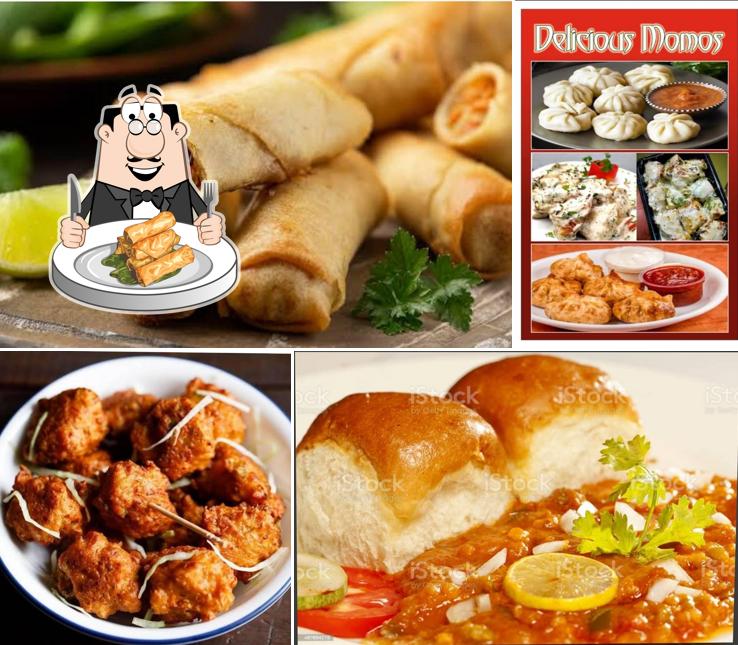 Spring rolls at SINGH SAHAB FOOD CORNER