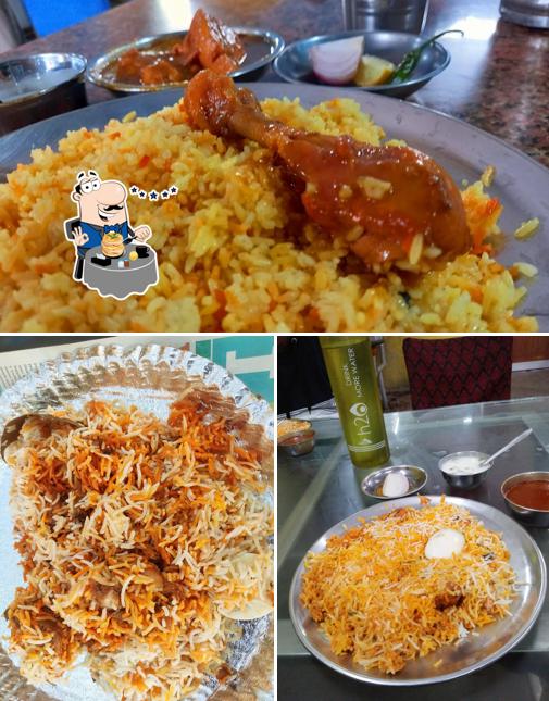 Food at Alam Hotel, Family Restaurant