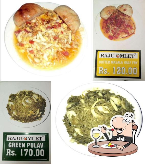 Food at Raju Omlet