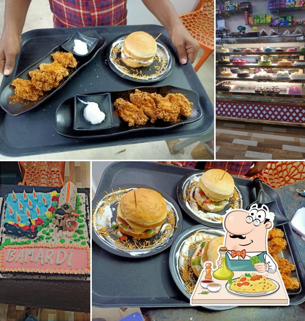 Food at S M BAKERS & FAST FOODS Narasaraopet