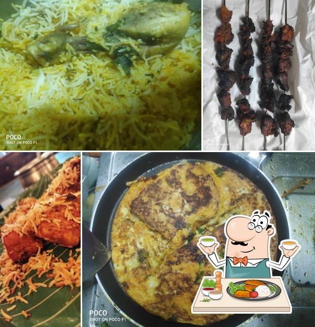 Food at శ్రీ లక్ష్మి నరసింహ స్వామి ఫుడ్ కోర్ట్
