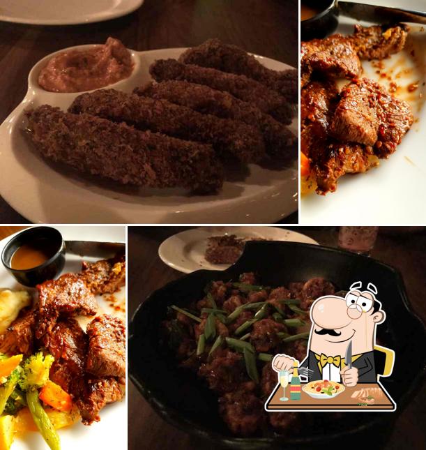 Food at Hopper's Bar & Kitchen