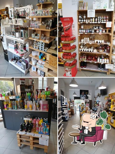Siediti a un tavolo di La Peppina Store in Store