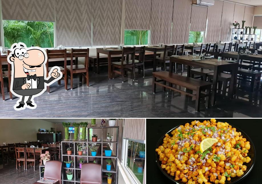 The picture of Dhaswins Food Garden’s interior and food