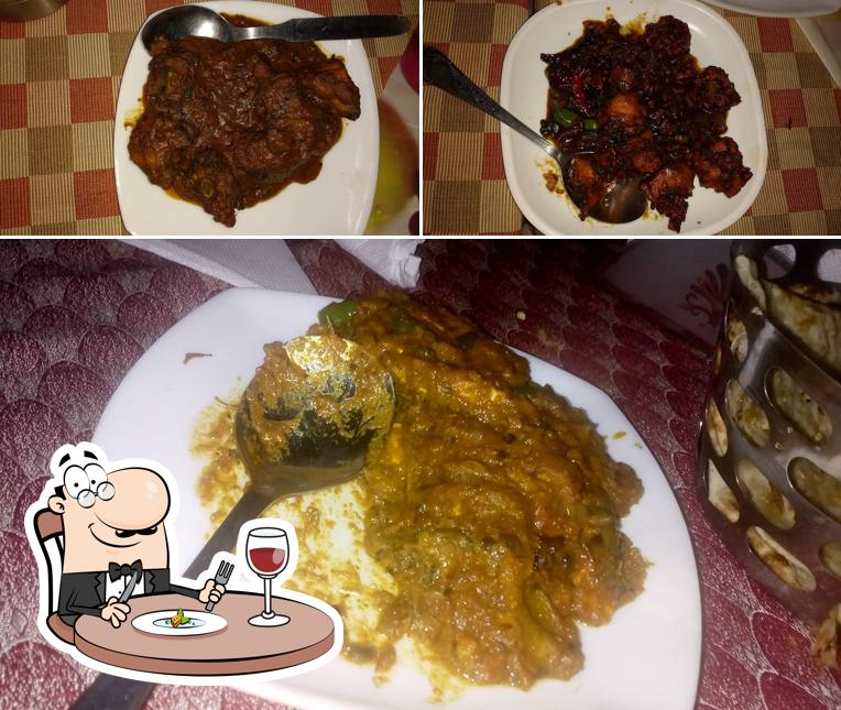 Meals at Lazziz Restaurant