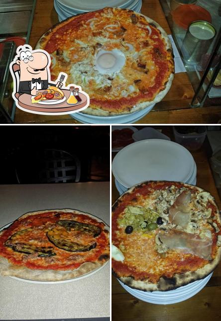 Ordina una pizza a Al Sasso Pizzeria