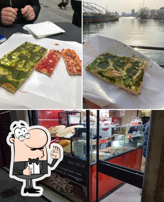 Vedi la foto di Fugassa de Zena