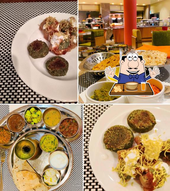 Food at Panchratna Restaurant - Gateway Nashik