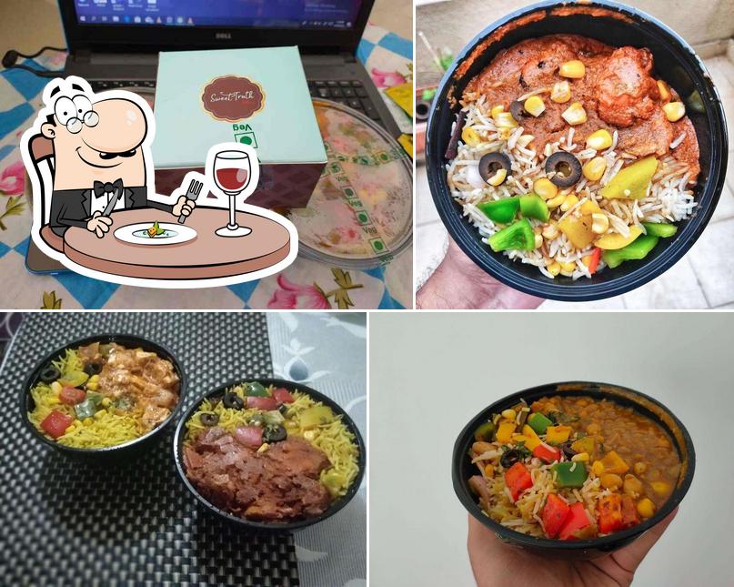 Food at The Good Bowl