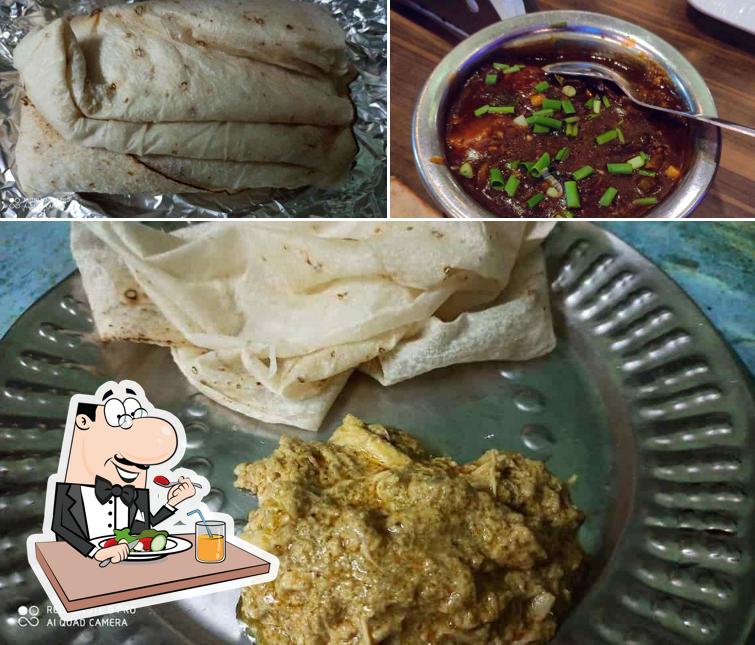 Food at Azad Hind Dhaba