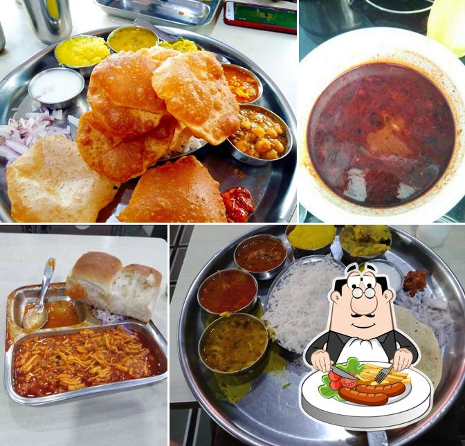 Meals at Bhatt Vishranti Gruh