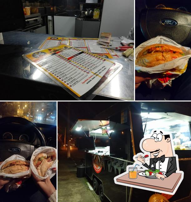 Comida em Coruja Lanches Pindamonhangaba