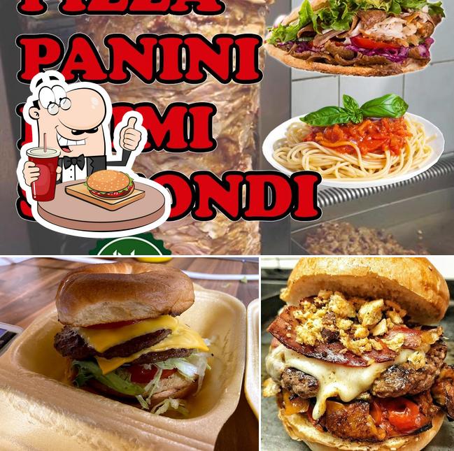 Prova un hamburger a Punto Sushi Kebab Pizza