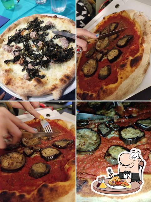 Prova una pizza a Pizzeria Totò e Peppino