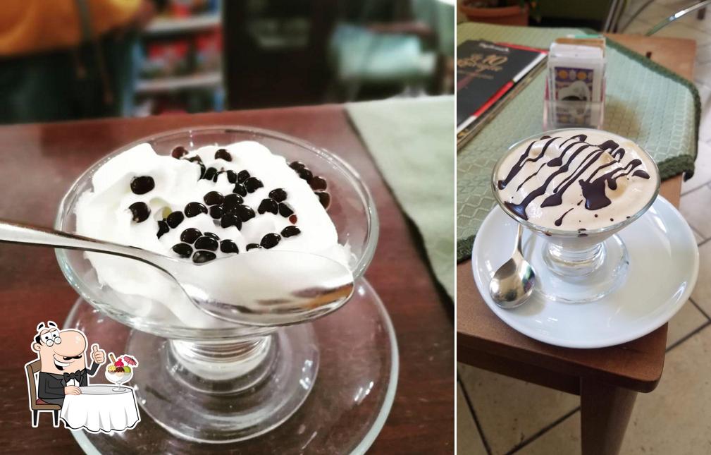 Caffetteria Crystal serve un'ampia selezione di dessert