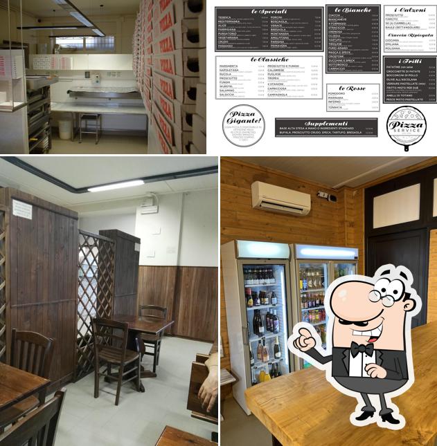 Gli interni di Pizza Service
