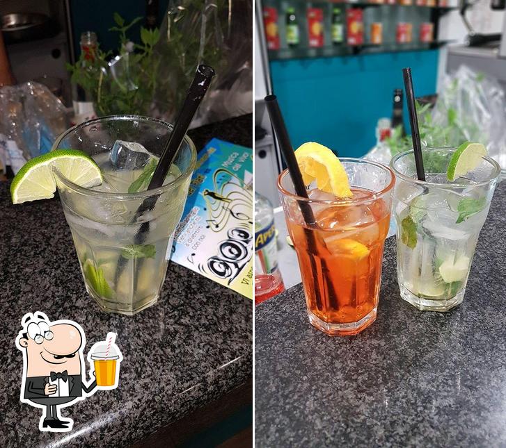 Goditi qualcosa da bere a Vallelunga Restaurant - Catering