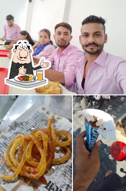 Food at SHREE SANWARIYA RESTAURANT