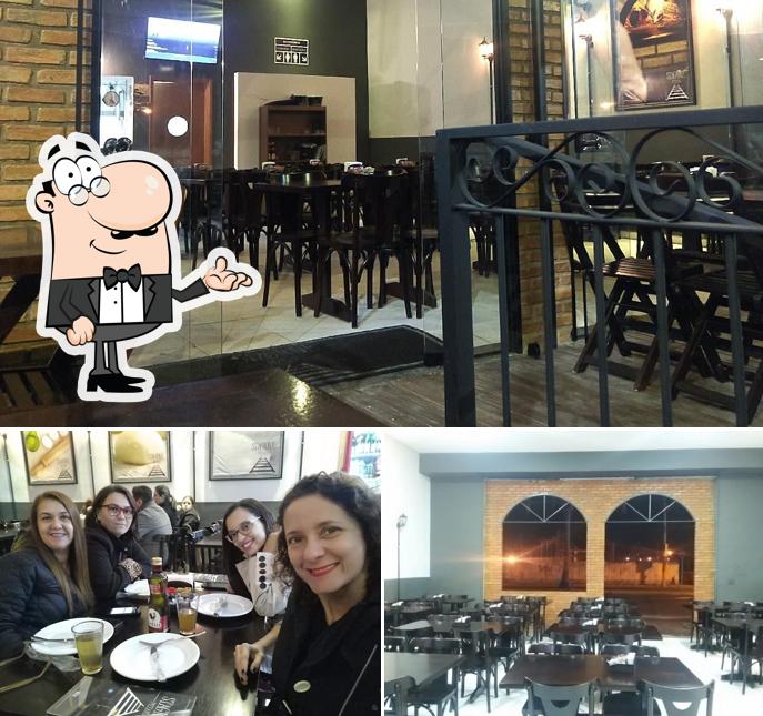Veja imagens do interior do Stagione Pizzas