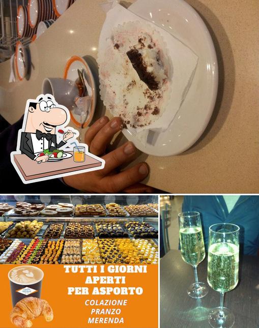 Tra le varie cose da ArisBar si possono trovare la cibo e bevanda
