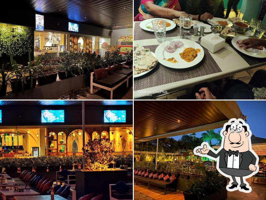 The interior of SUKHI DA DHABA