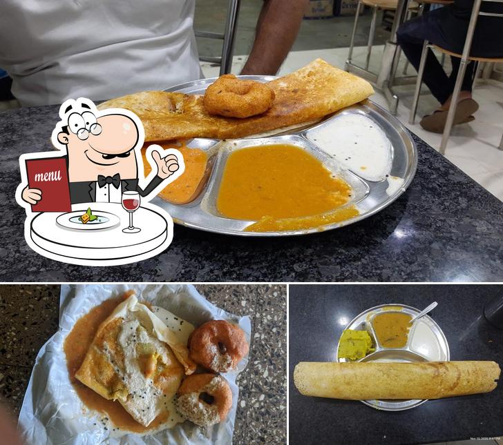 Food at Tamilan Dosa Center