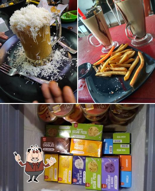 Meals at Amrut Cafe