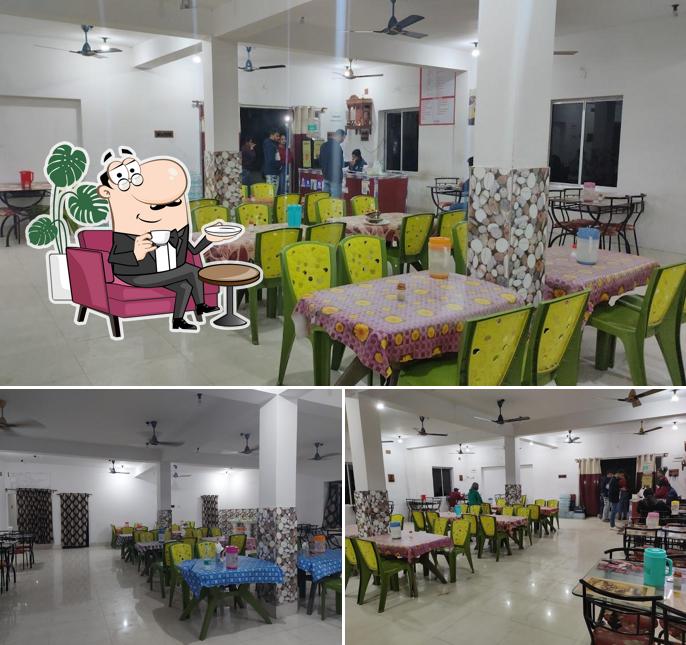 Check out how Onion Restaurant looks inside
